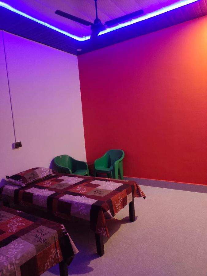 Krishna Kunj Homestay Rishīkesh Buitenkant foto