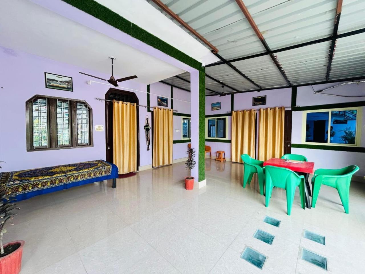 Krishna Kunj Homestay Rishīkesh Buitenkant foto